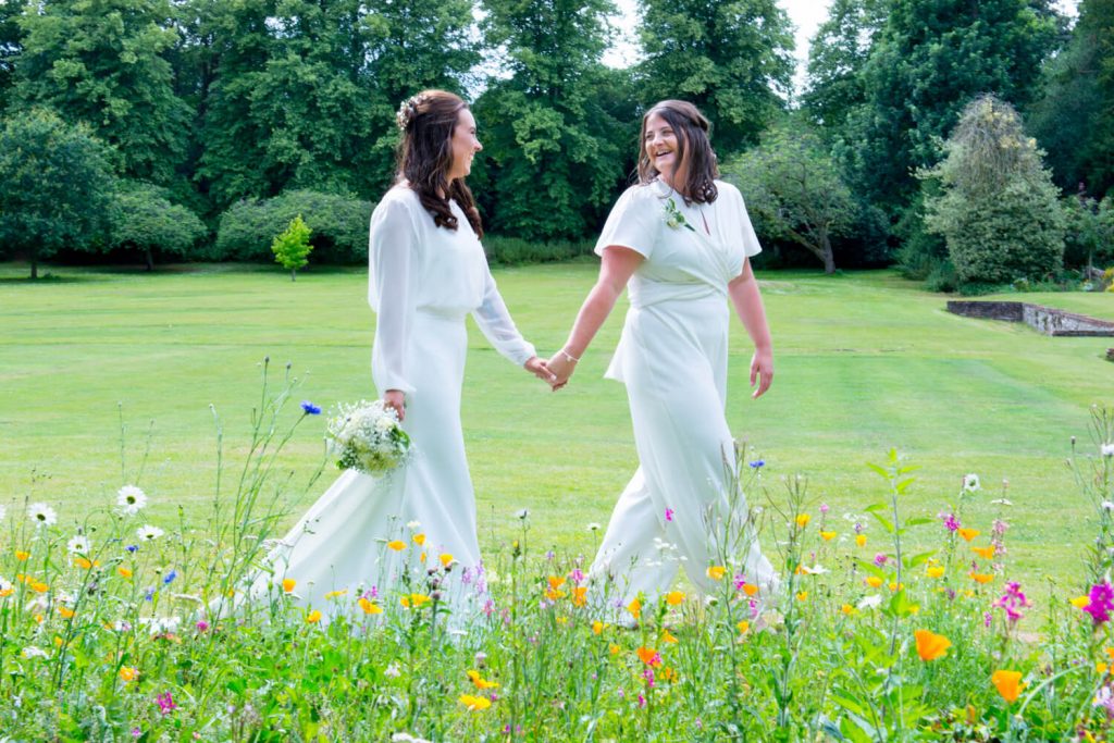 Missenden Abbey wedding stroll through the wild flowers