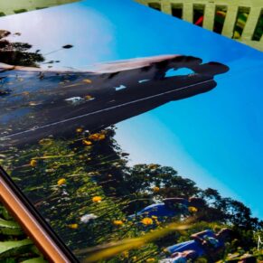Graphistudio glossy coffee table wedding album