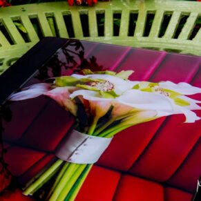 Graphistudio glossy coffee table wedding album