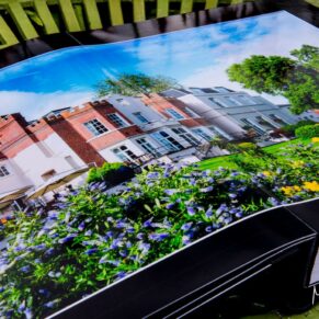 Graphistudio glossy coffee table wedding album