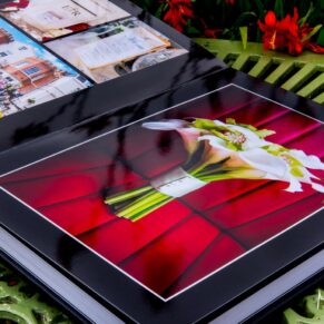 Graphistudio glossy coffee table wedding album