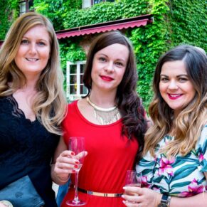 Five Arrows Hotel Waddesdon wedding photography of three ladies during the drinks reception