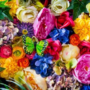 Vibrant colours at the Waddesdon Wedding Inspiration Day