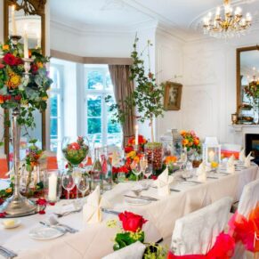 Stunning colours at Taplow House autumn wedding