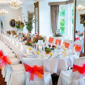 Banqueting table in the Tulip Tree Room at Taplow House autumn wedding