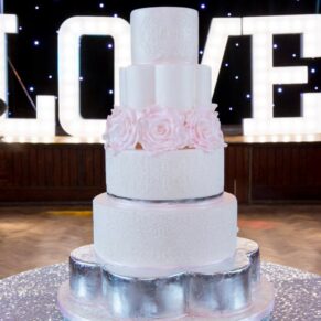 A beautiful cake at Waddesdon Wedding Inspiration Event