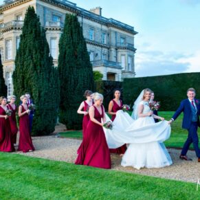 Hedsor House wedding photographs of the bridal part taking a stroll