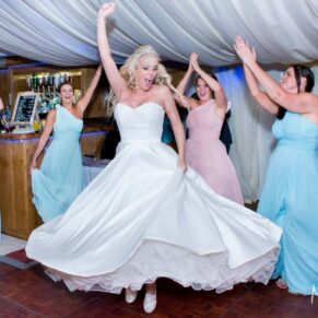 Notley Tythe Barn enthusiastic wedding dancing