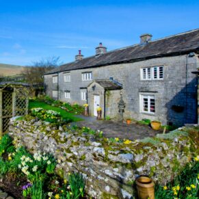 UK Holiday homes photography - property exterior in the Yorkshire Dales