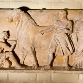 Waddesdon Dairy winter wedding photography of one of the sculptures