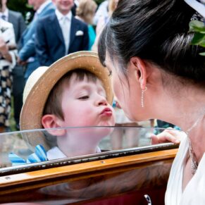 St Mary's Chesham Church wedding - sealed with a kiss
