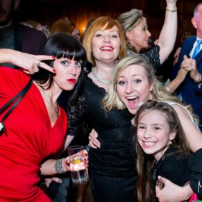 The ladies just wanna have fun at Dorton House wedding