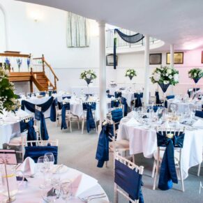 Kings Chapel Amersham wedding photographs of the interior