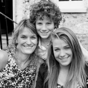 This smiley mum and two children pose for my camera at Bisham Abbey