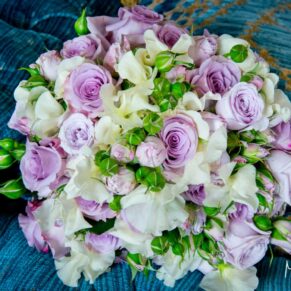 Cliveden House wedding photography - an amazingly vibrant bridal bouquet