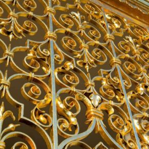 Cliveden House wedding photography - the famous gilded gates