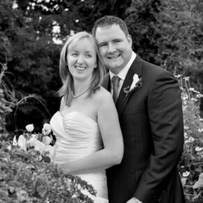 Le Manoir Aux Quat Saisons wedding photography - the newlyweds pose for my camera