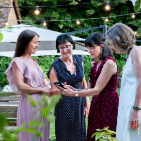 Five Arrows Hotel reportage wedding photography of four ladies