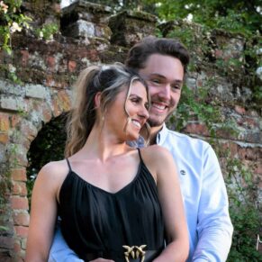 Engagement portraits - Buckinghamshire photography - romantic pose of this lovely couple