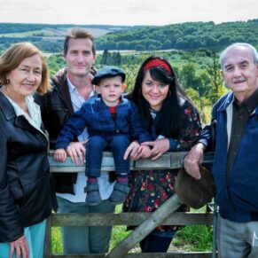 Family portraits captured with gorgeous distant views of the the Ashridge estate for this Buckinghamshire session