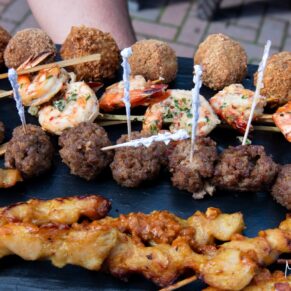 Yummy and flavoursome canapes for the wedding guests during this drinks reception at The Crazy Bear Hotel in Stadhampton