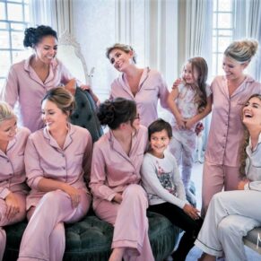 The ladies relaxing just before the ceremony in the bridal suite