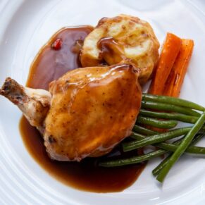 Gorgeous and tasty wedding reception food at the fabulous Olde Bell in Hurley